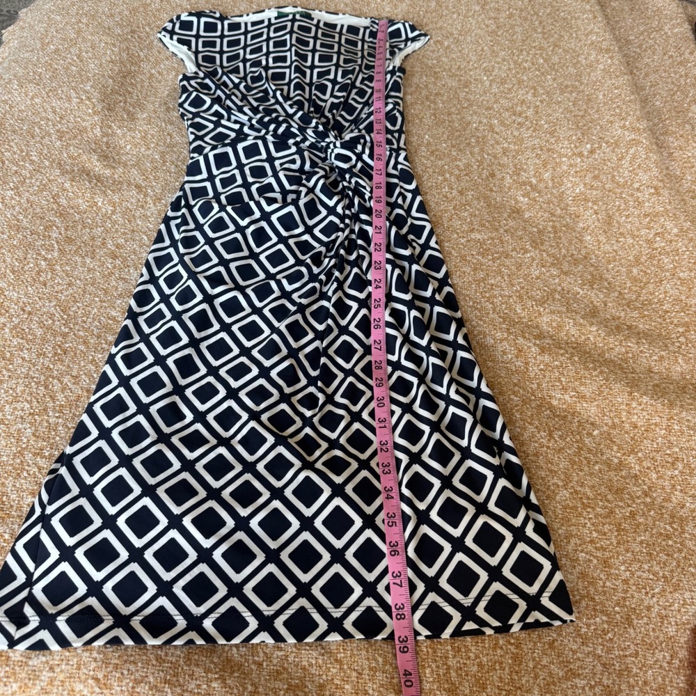 Lauren Ralph Lauren Navy White Geometric Square Twist Waist Sheath Dress 4 - Picture 5 of 6